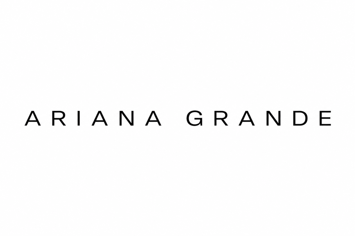 ARIANA GRANDE